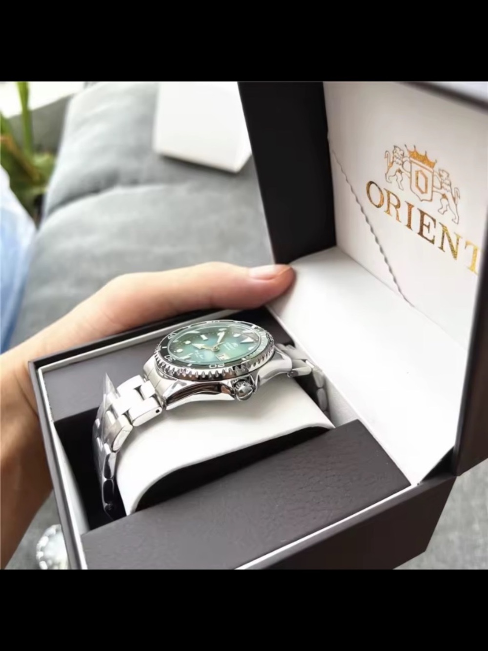 New Men's Orient Automatic Diver Watch - Green/Blue Dial - Picture 5 of 6